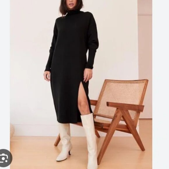 Aritzia Wilfred Cyprie 100% Merino Wool Black Slit Sweater Dress Size Small - Picture 2 of 7